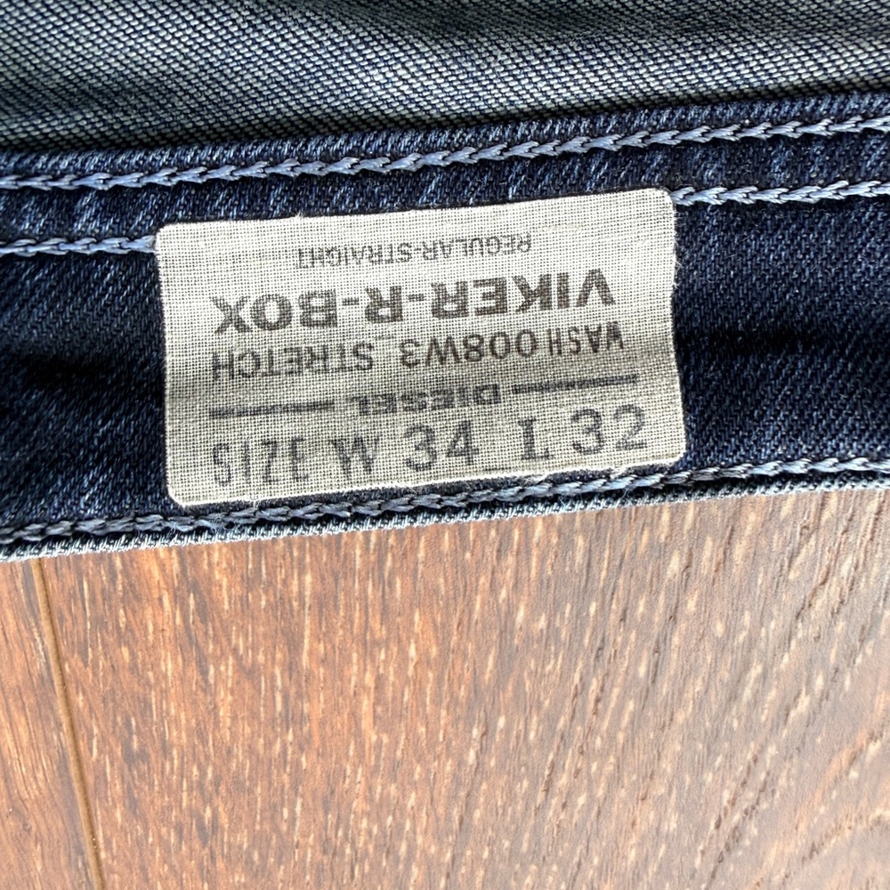 Diesel Men's Deep Indigo Relaxed Jeans 34w 32L - Picture 9 of 10